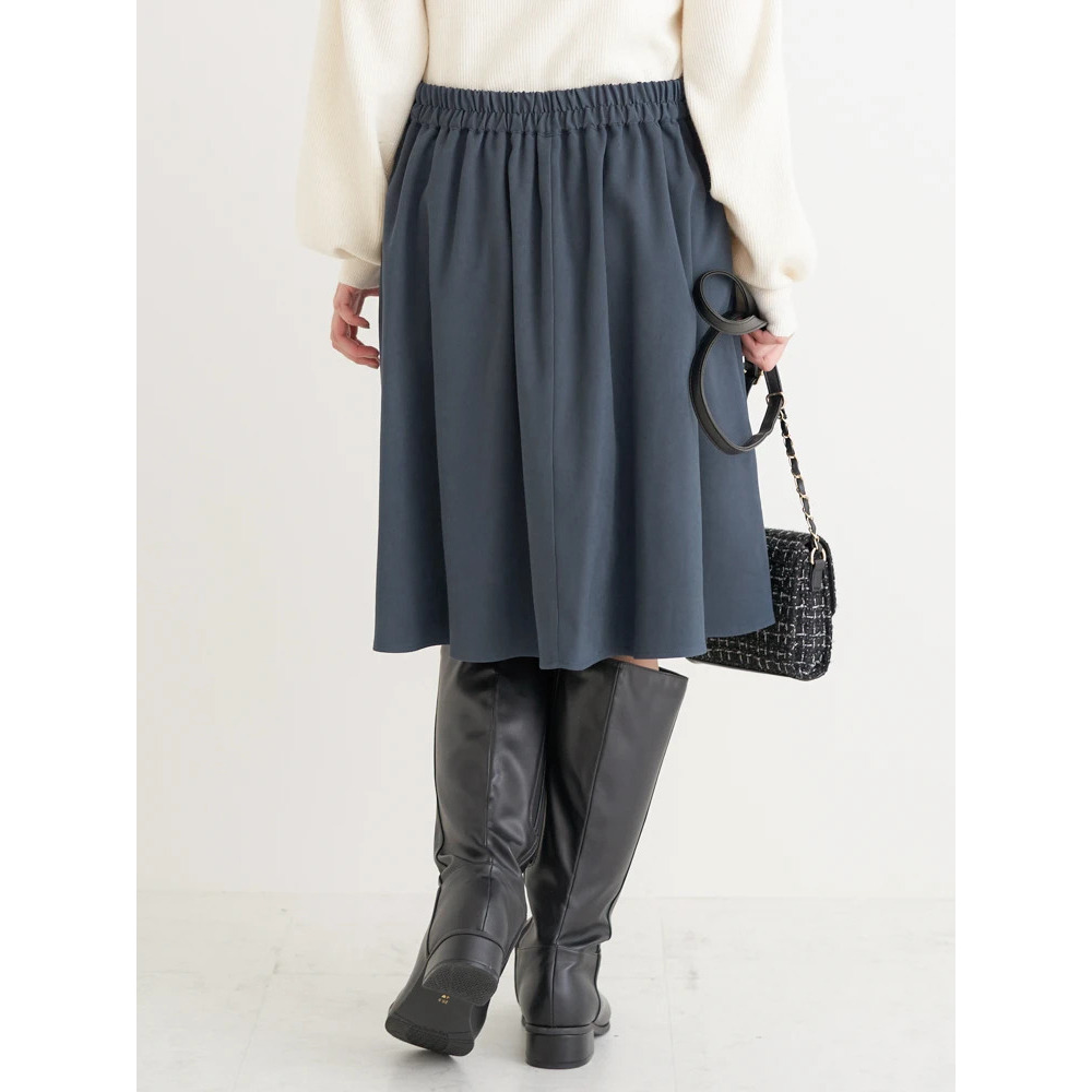 パールボタンフレア膝丈スカート14