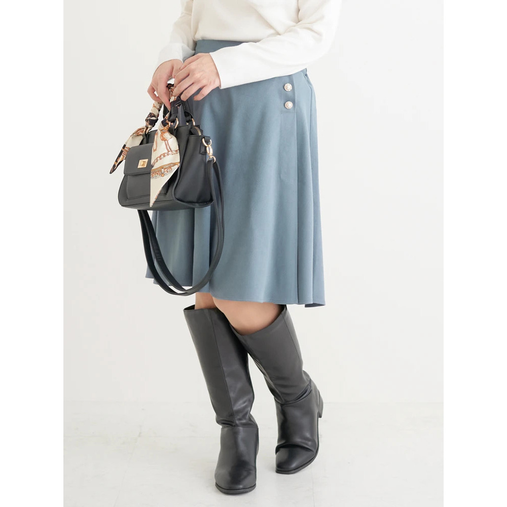 パールボタンフレア膝丈スカート6