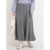 幾何学柄ニットスカート