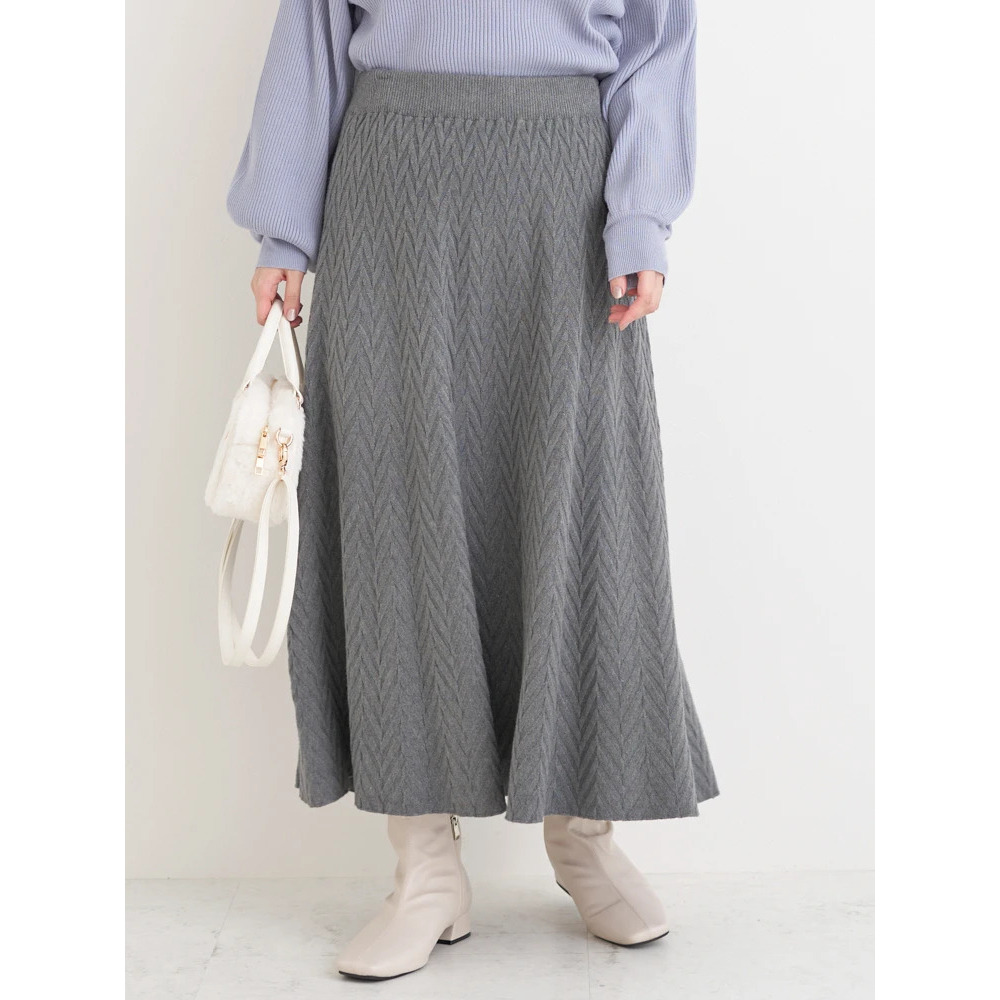 幾何学柄ニットスカート1