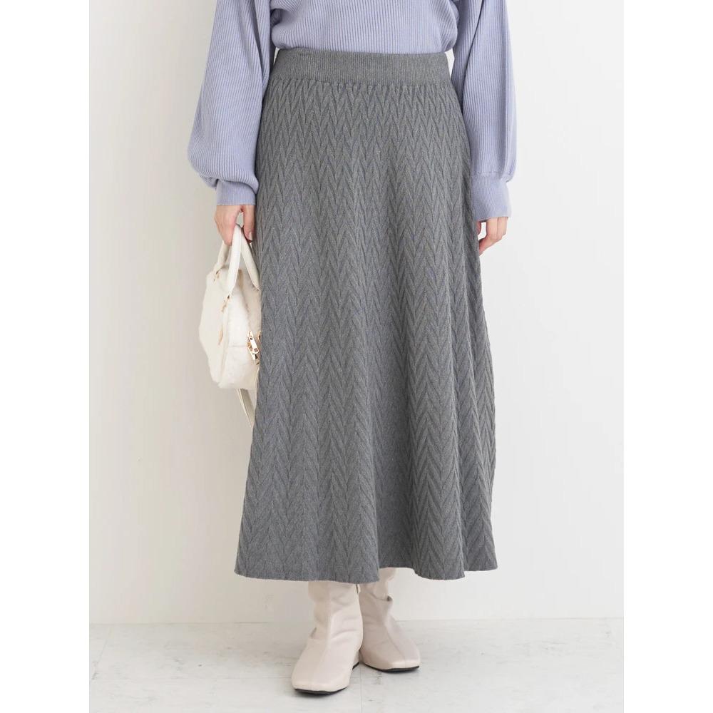 幾何学柄ニットスカート1