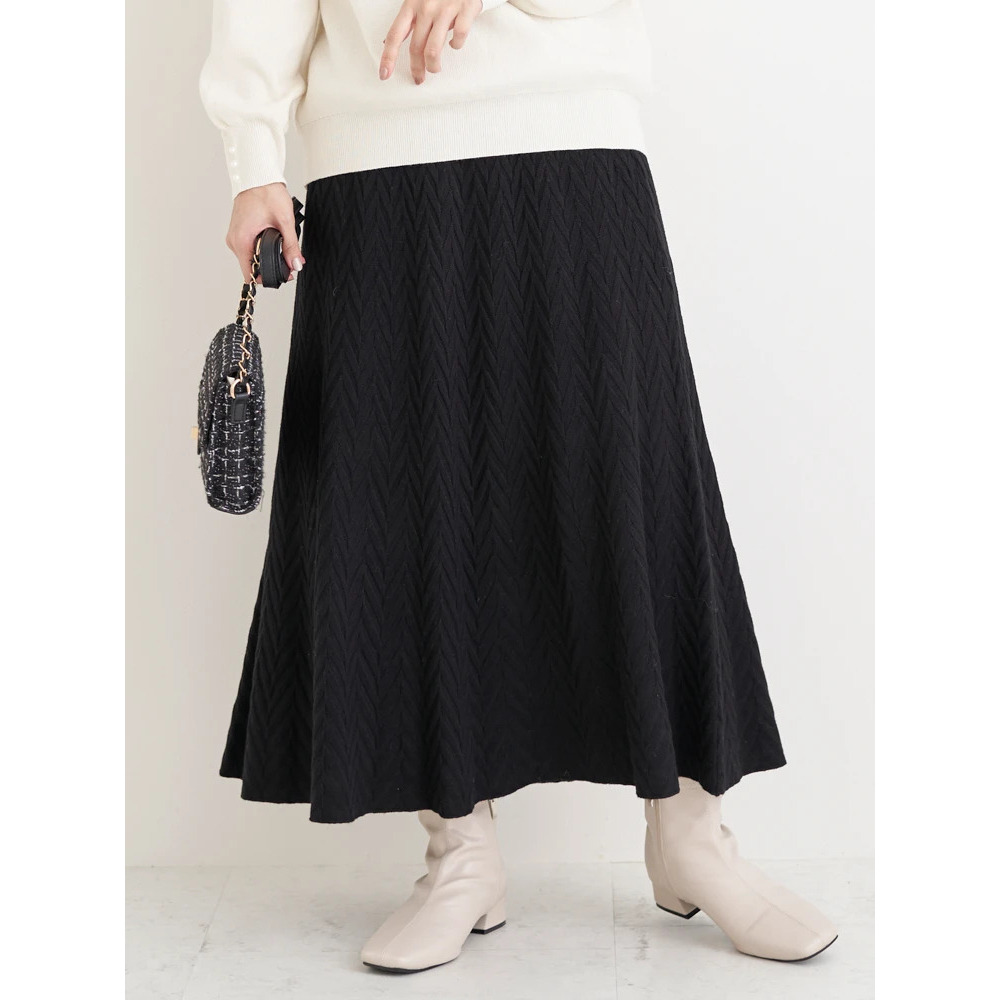 幾何学柄ニットスカート1