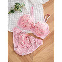 [D85-I95］プリントフラワーブラ＆ショーツ(モールドカップ)