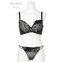 [D85-I95］【脇高】アップリケレースブラ＆ショーツ(モールドカップ)