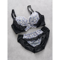 [D85-I95］【脇高】フェミニンプリントブラ＆ショーツ(モールドカップ)