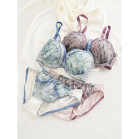 [D85-I95］フラワープリント刺繍レースブラ＆ショーツ(モールドカップ）