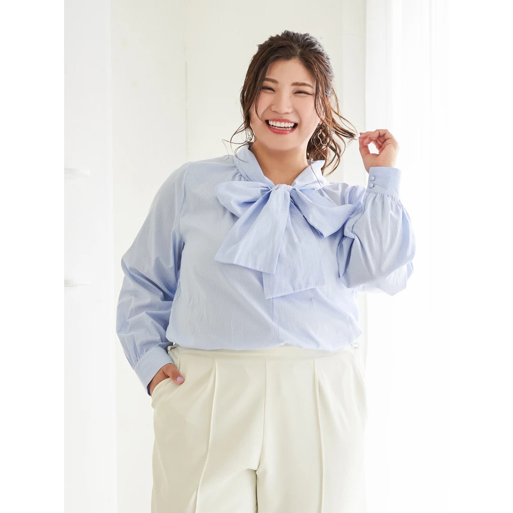 BIGリボンボウタイブラウス