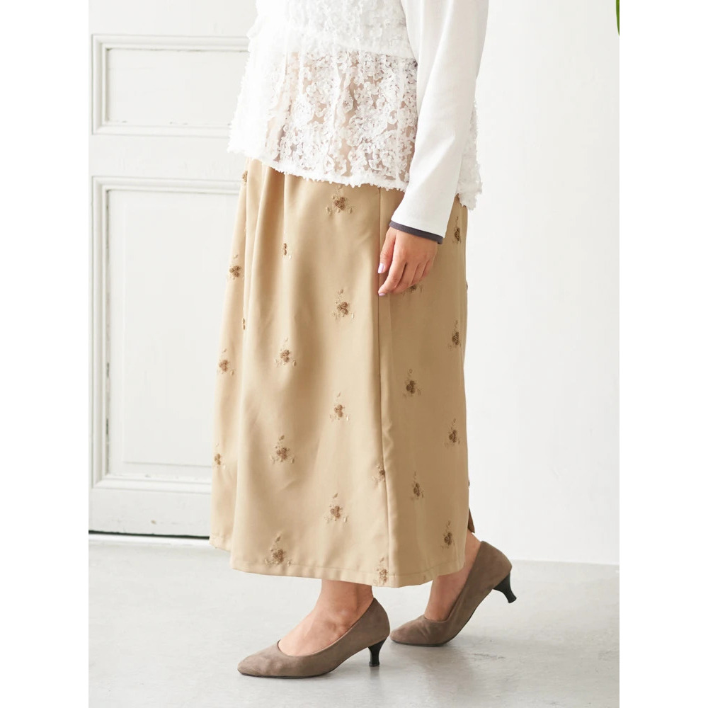 【Sasaki Mikiコラボ】フラワー刺繍ナロースカート3