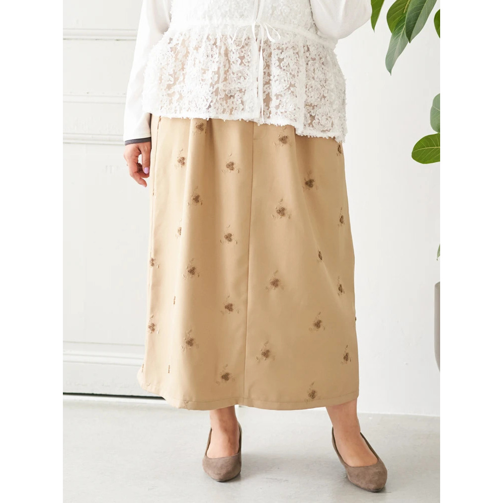 【Sasaki Mikiコラボ】フラワー刺繍ナロースカート1