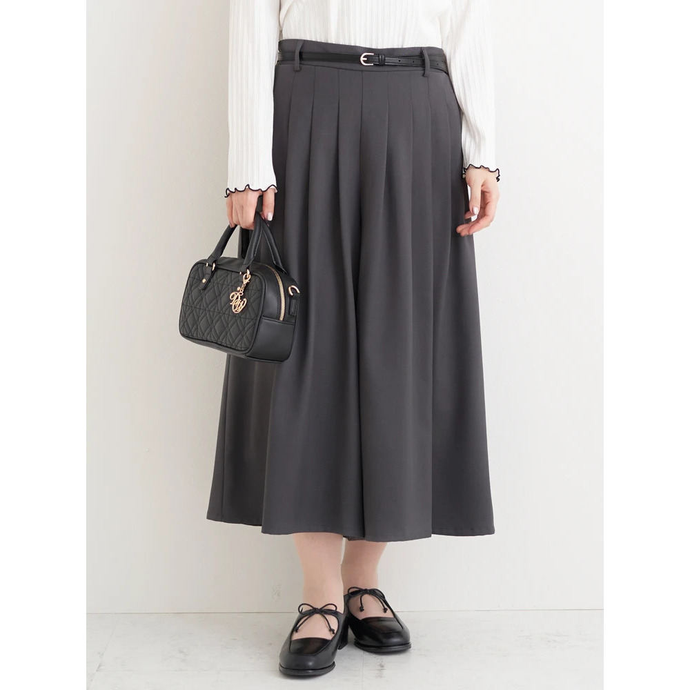 ベルト付きツイルタックワイドパンツ