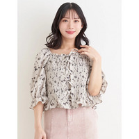 花柄シャーリングレースアップブラウス