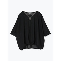 アクセサリー付き７分袖裾タックラメプルオーバー