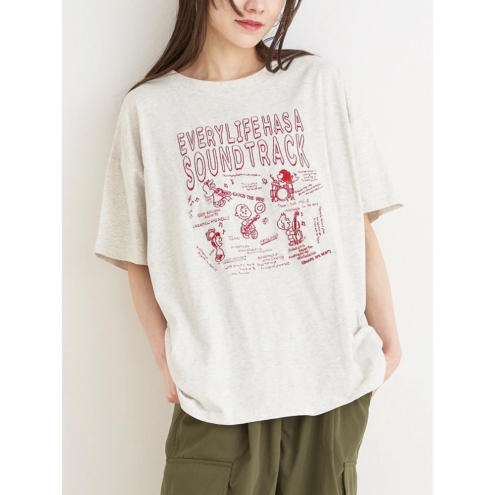 手書き風刺繍Tシャツ1