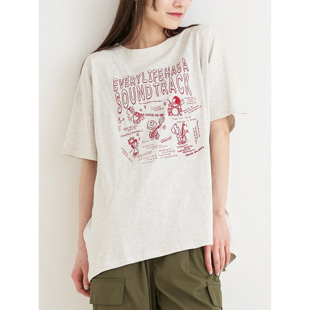 手書き風刺繍Tシャツ2