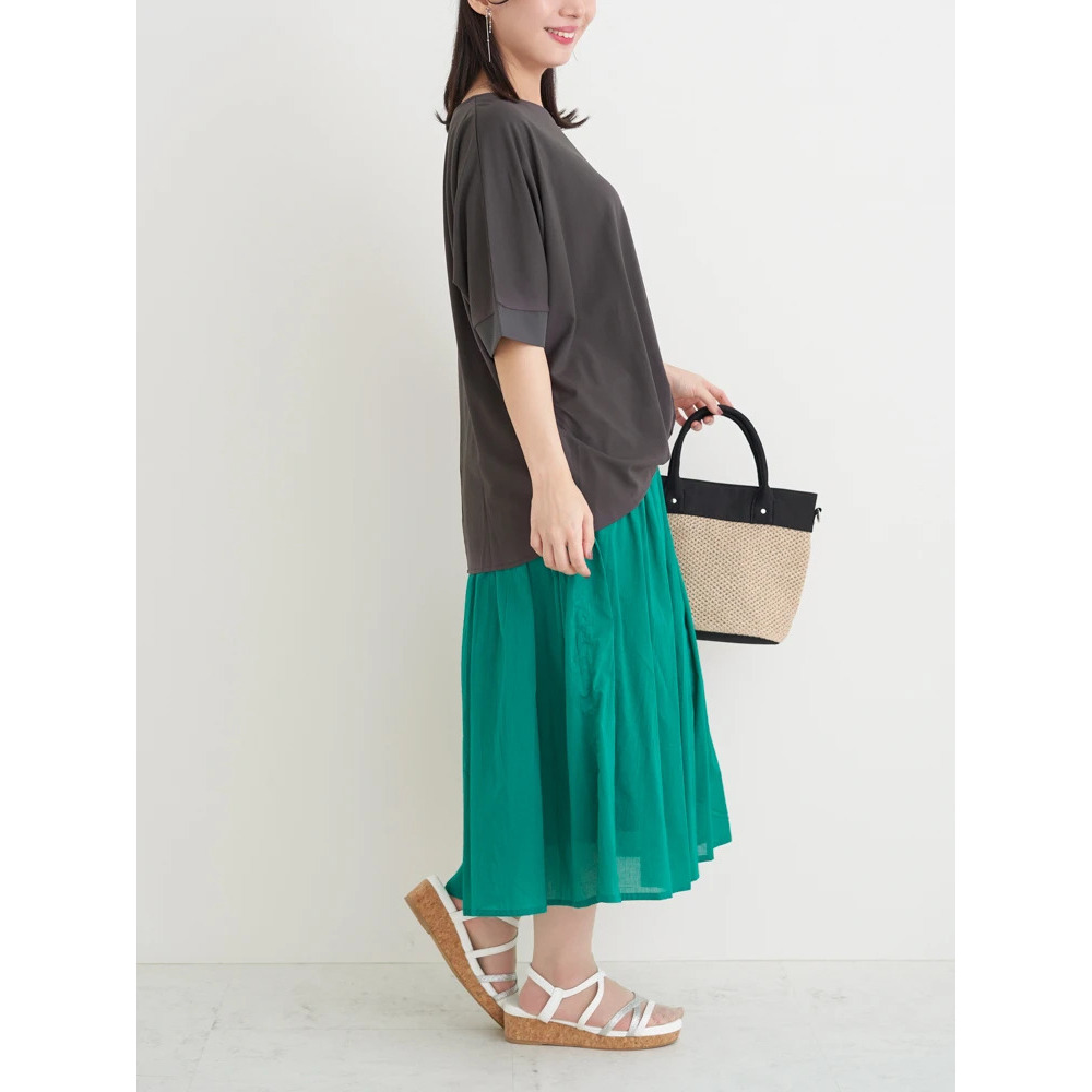 【接触冷感】袖異素材切り替え裾タックプルオーバー26