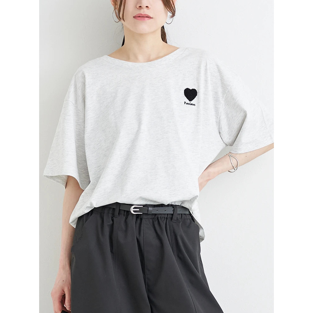 【接触冷感】ハート×ロゴ刺繍Tシャツ12