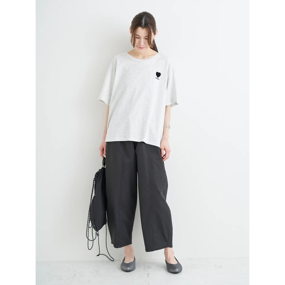 【接触冷感】ハート×ロゴ刺繍Tシャツ14