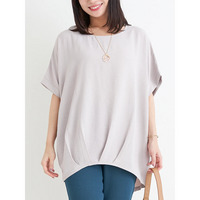 【キレサラ 機能トップス】アクセサリー付き裾タックドルマンプルオーバー