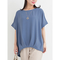 【キレサラ 機能トップス】アクセサリー付き裾タックドルマンプルオーバー