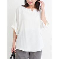 パールアクセサリー付きドルマントップス