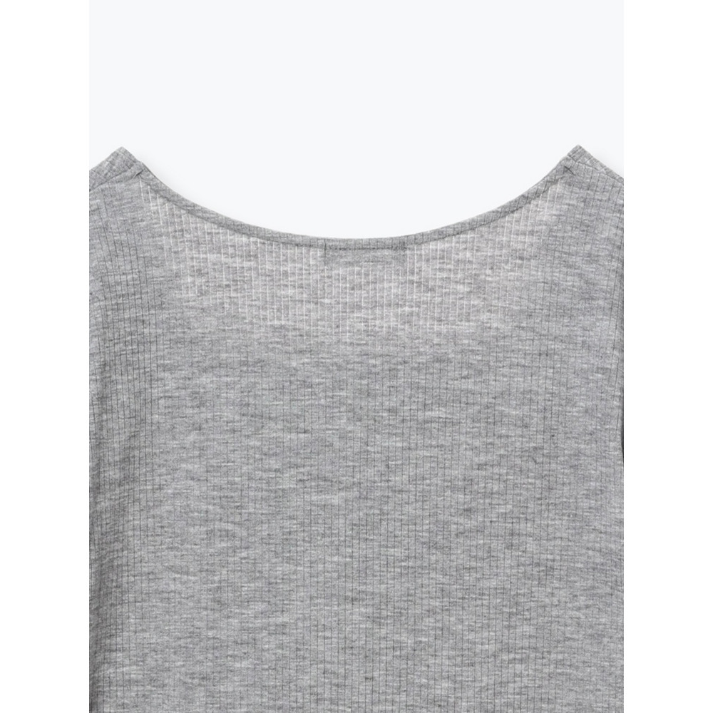 レイヤード風レースアップリブトップス25