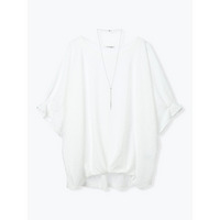 アクセサリー付きレース裾タックプルオーバー