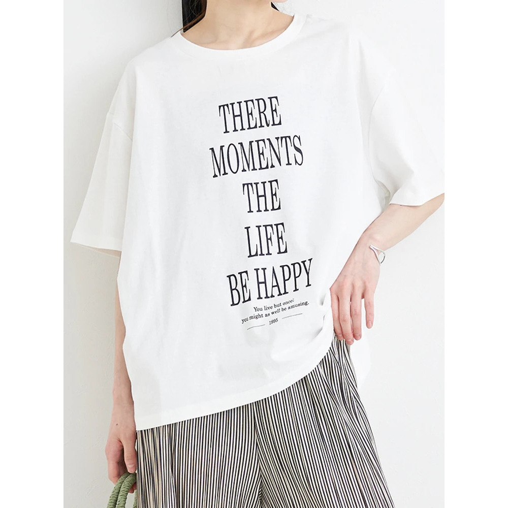 ロゴプリントTシャツ