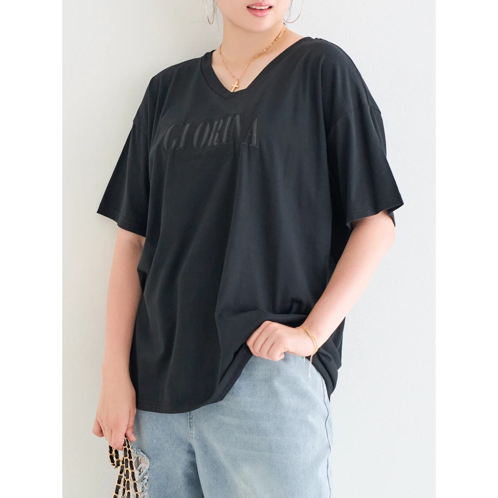 ロゴ刺繍VネックTシャツ8