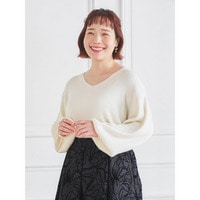 マシュマロタッチVネックニットプルオーバー