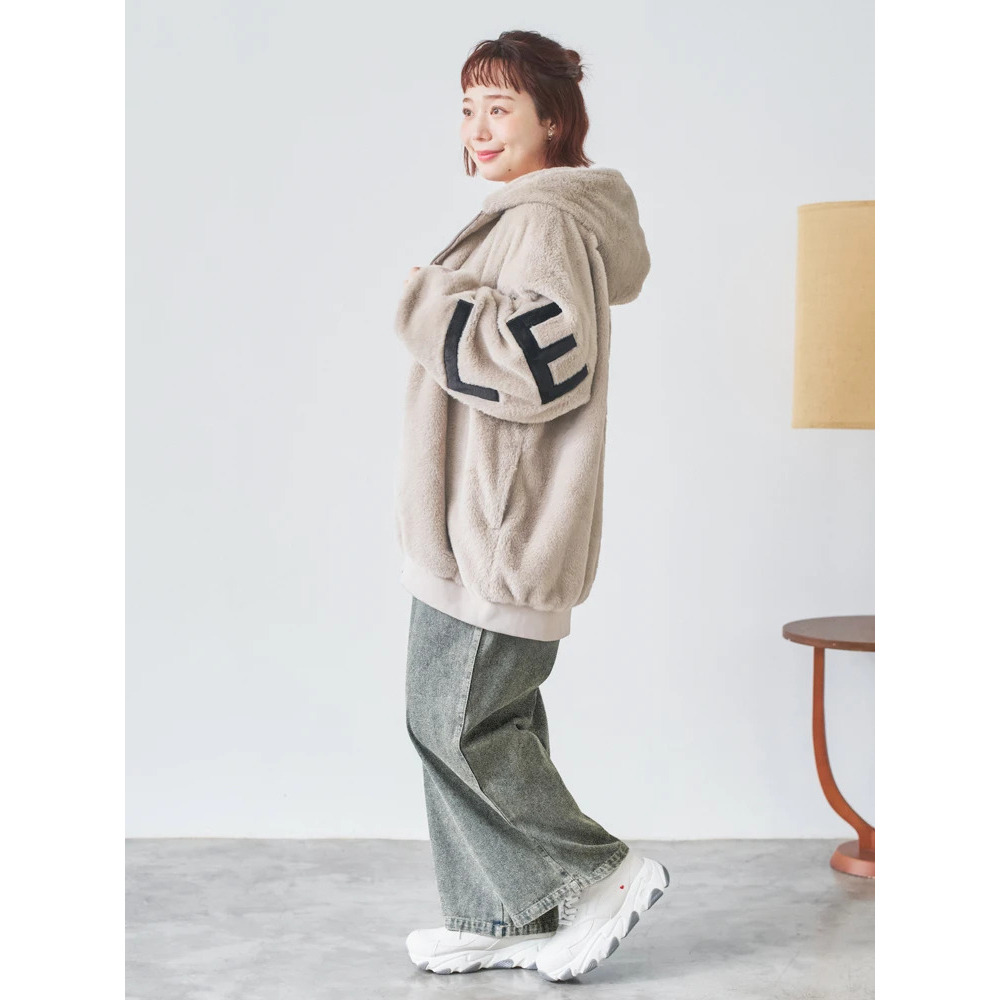 バックロゴフェイクファーパーカーブルゾン18