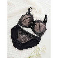【脇高】[D85-I95］フラワー刺繍ブラ＆ショーツ(モールドカップ)