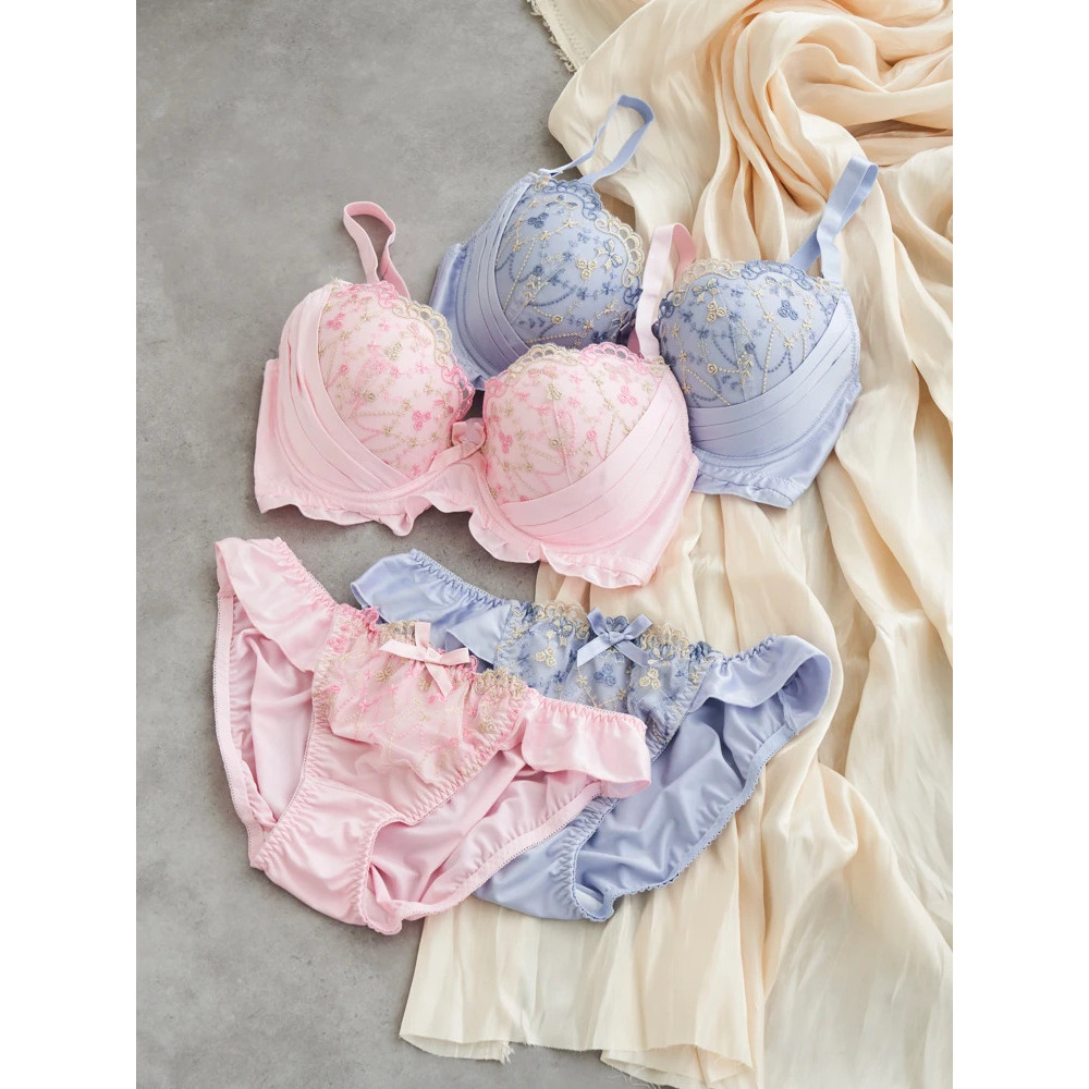 [D85-I95］ロマンティックレースブラ＆ショーツ(モールドカップ)