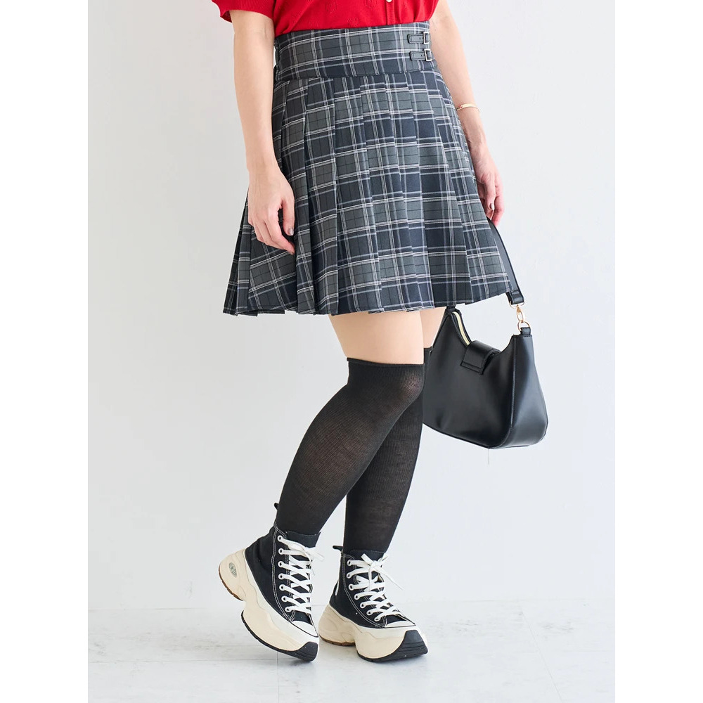 【WEB限定】チェック柄サイドベルトプリーツミニスカート2