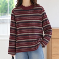 Ｔシャツ感覚で使えるモックネックニット