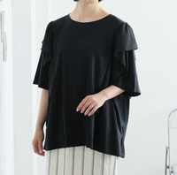 さらさら快適！ 夏のひんやり ラッフル ショルダー Tシャツ