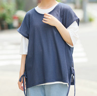 コーデがマッチ！！ ワッフル風ベスト & ゆるTシャツ アンサンブル