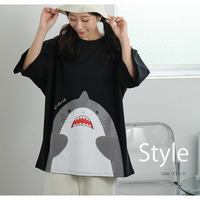 ひれ異素材 サメ Tシャツ