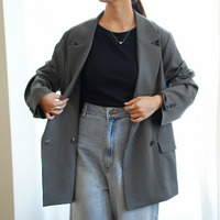 お仕事・行事・カジュアルまで幅広く使える！ 働くママの味方 ダブル ジャケット ゴールドボタン 金ボタン