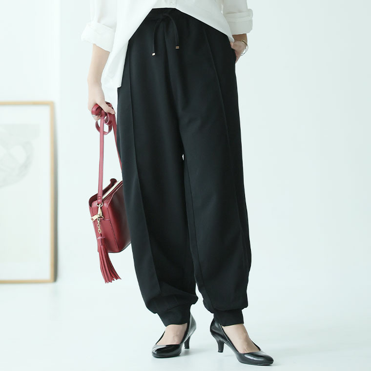 スラっと美脚、忙しい毎日に穿きたい 裏起毛 ジョガーパンツ1