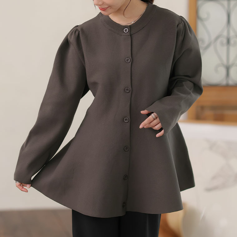 嬉しい!体型カバーと細魅せ叶える! 着痩せ美人な ペプラム ニット カーデ チュニック1