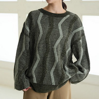 センスが光る！！ シェブロン柄 マットモール ニット