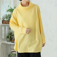 暑がりサンの為の「あったかく見せる。」 オフタートル ミルリブ トップス