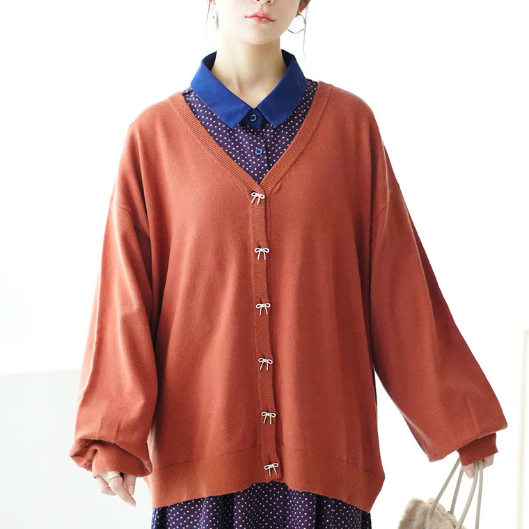 ハートとリボンで選べる! スカート派さんが嬉しい スタイルアップ もっちり Vネックカーデ1