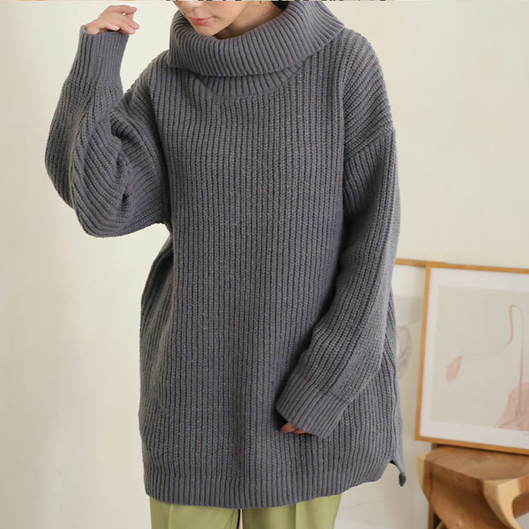 お腹すっぽりゆるっと隠すのが上級者 オフタートル ニット1