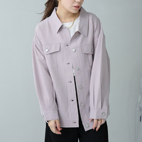 ゆったりシルエットの カラー Gジャン