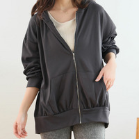 さらっとドライタッチ 着心地にこだわった フロントジップパーカー