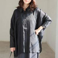 控え目な透け感で体型カバー ドルマンシルエット シアーシャツ