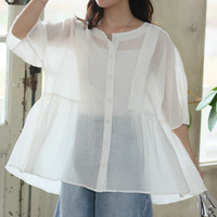 さらり涼し気 デニムが映える 楊柳シアー 華奢魅せ タックギャザー シャツ ブラウス