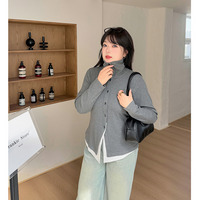 ２wayネックで配色重ね着風デザインのリブニットトップス