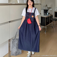 胸に立体的な花飾り付き キレイめデニムジャンパースカート